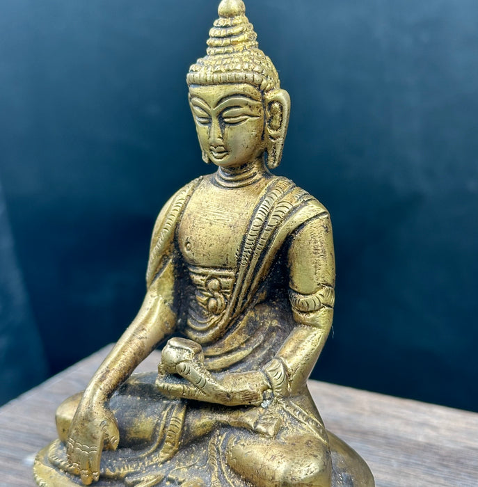 Buddha shakyamuni