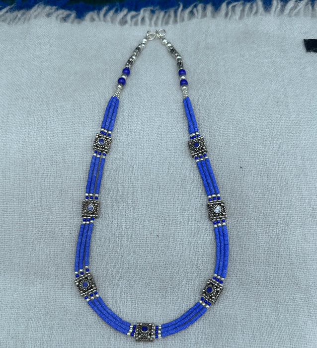 Mini collana con lapislazzuli