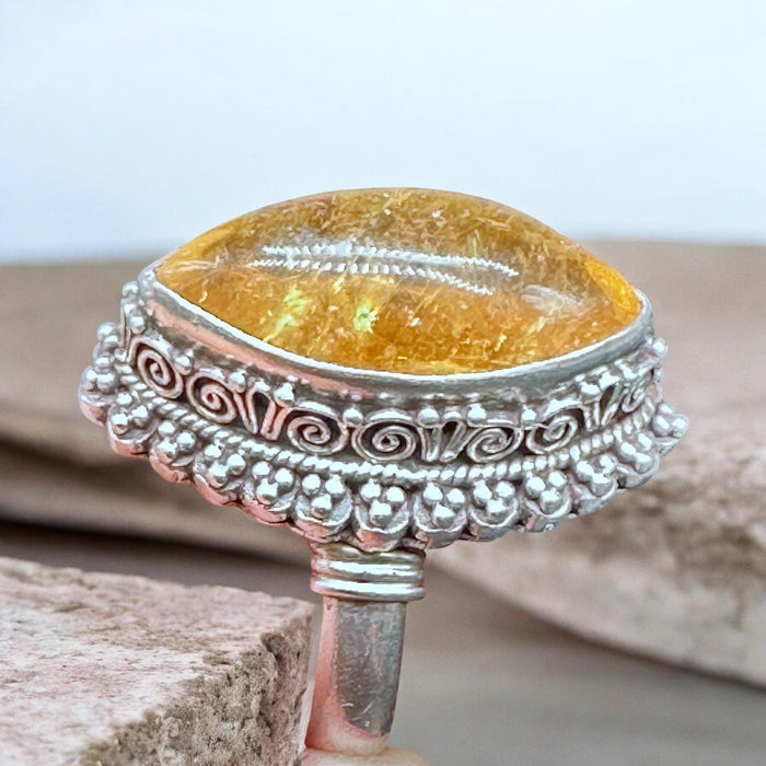 Anello Tibetano con Quarzo Citrino