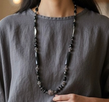 Collana tibetana con onice  nero