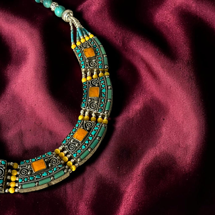 Collana tibetana a girocollo