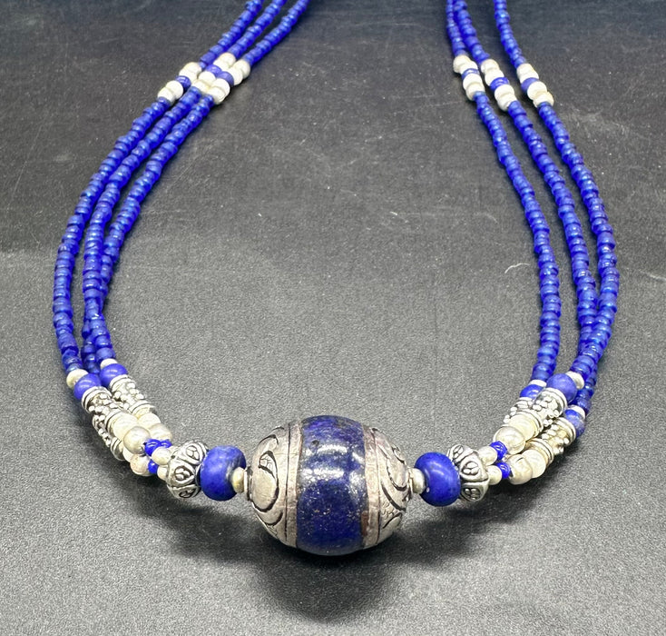Collana tibetana lungo con lapislazzuli