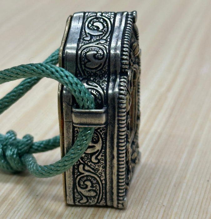 Gau tibetano con Vajrayogani