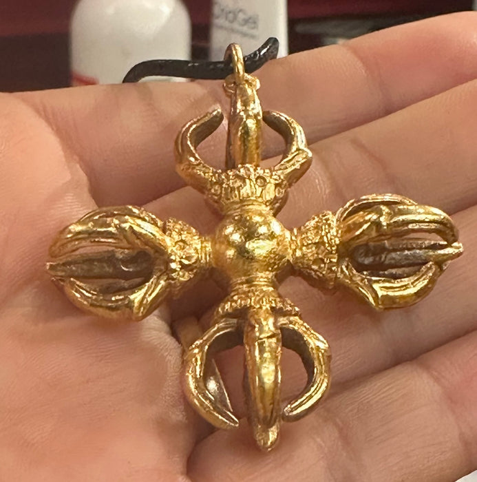 Collana con doppio vajra