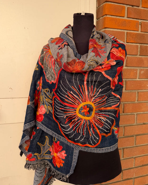 Pashmina scialle or sciarpa ricami a mani