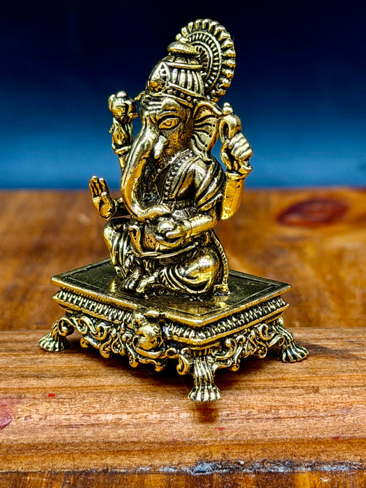 Mini Ganesh