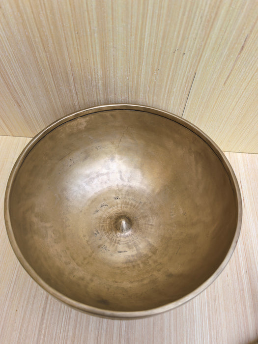 Campana Shiva Lingam
