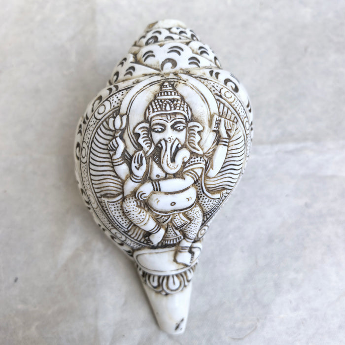 Conchiglia con Ganesh