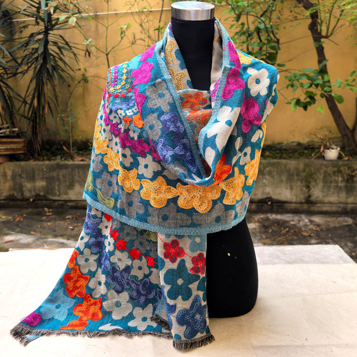 Sciarpa di Lana Ricamato