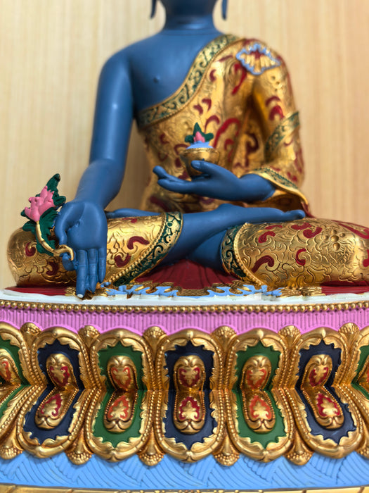 Buddha della Medicina in bronzo dipinto a mano