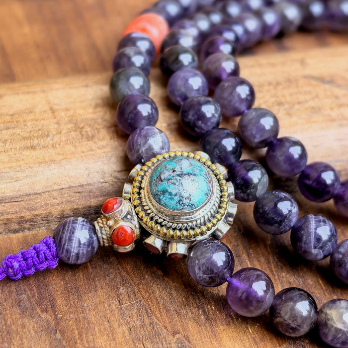 Mala in Amithista con amuleto di Terzo Occhio