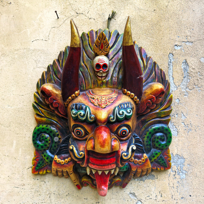 Maschera di Garuda in legno