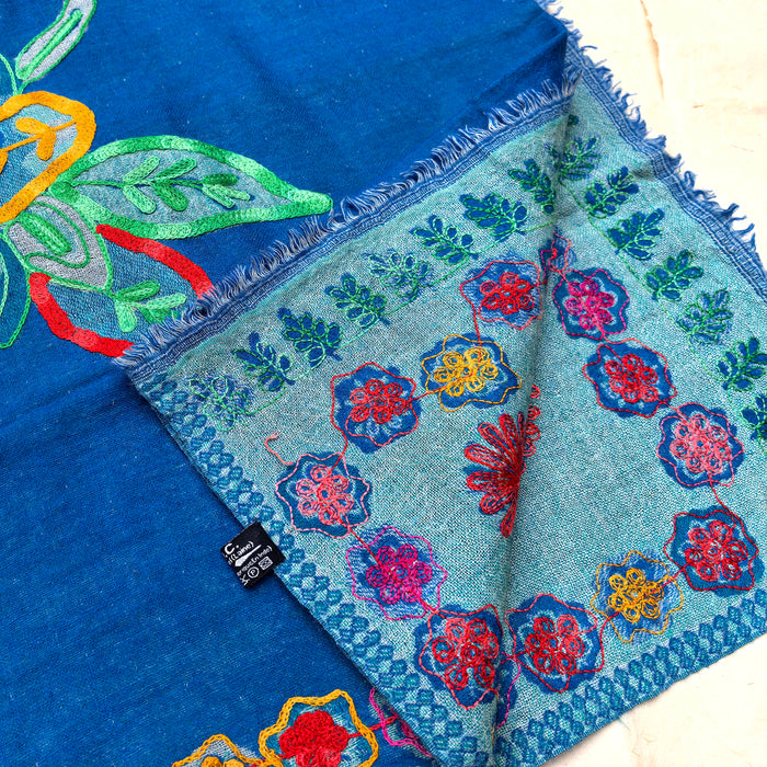 Sciarpa di Lana Ricamato