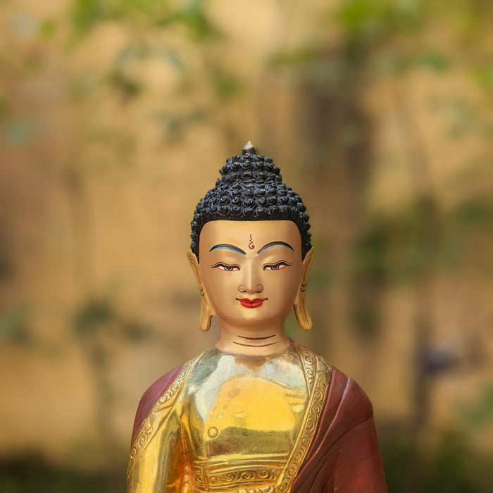 Buddha Ratnasambhava Tibetano – Statua Dorata Fatta a Mano in Nepal