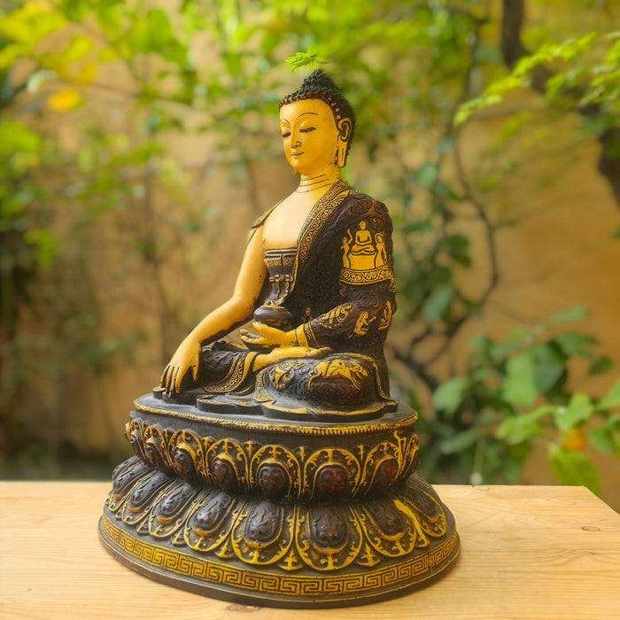 Buddha Shakyamuni in resina