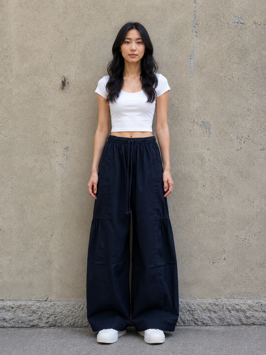 Pantalone a gamba larga con coulisse in vita Nero