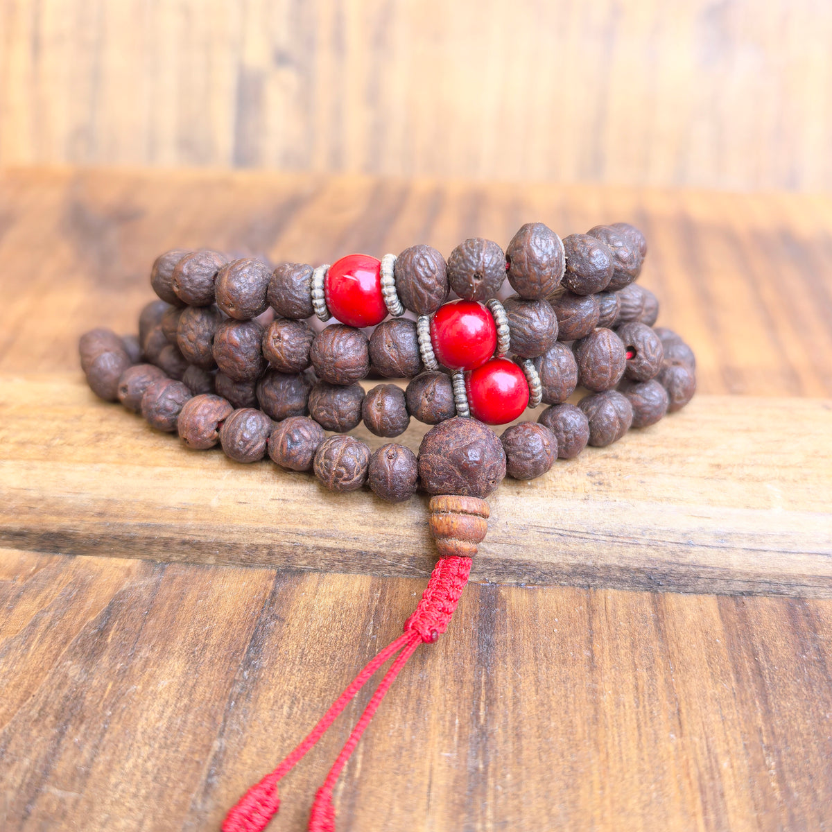 BUDDHAFIGUREN Mala - Collana Buddista - Occhio di Tigre con Perlina Testa di Buddha 9 mm