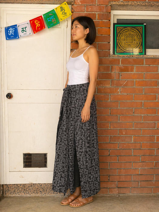 Panta Pareo in Rayon Nero