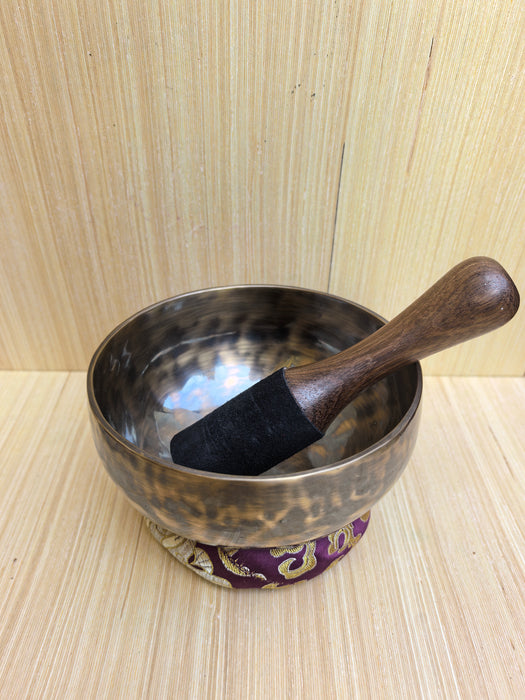 Campana tibetana Thadopati