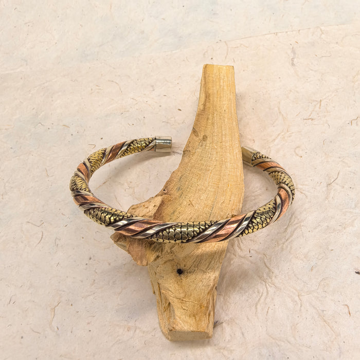 Bracciale Tibetano dei Tre Metalli Sacri