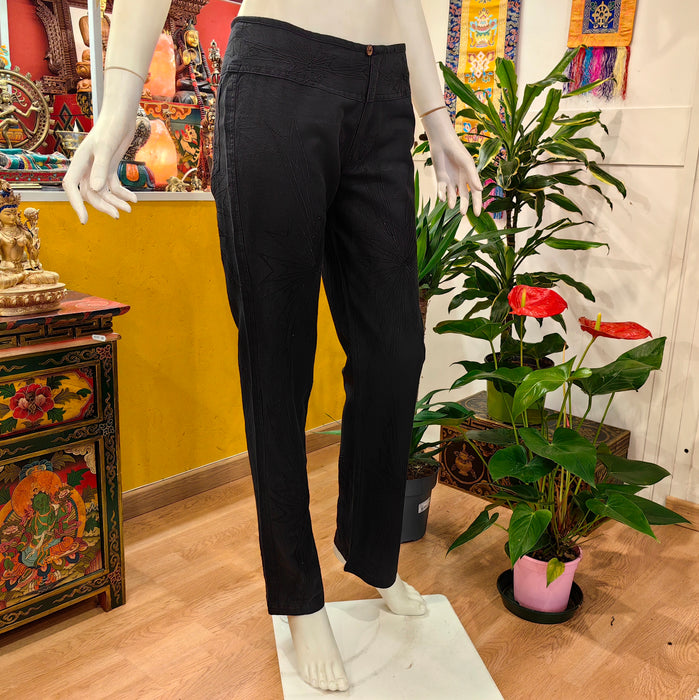 Pantalone ricamato