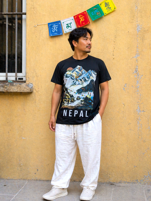 T-shirt Everest Base Camp Nero