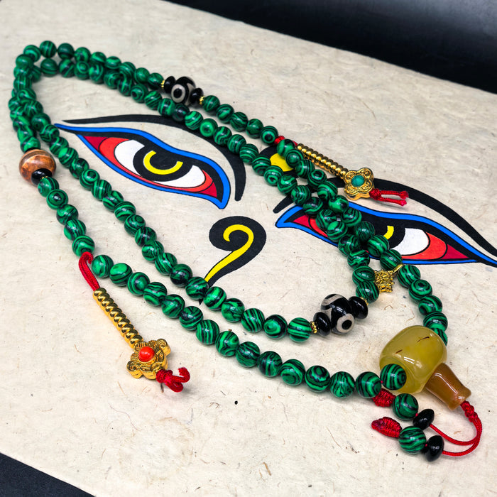 Mala Tibetana in Malachite