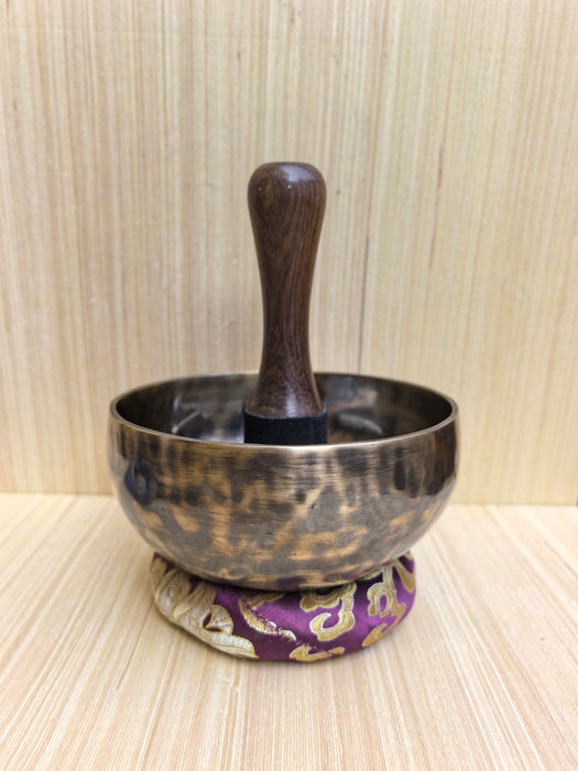 Campana tibetana Thadopati