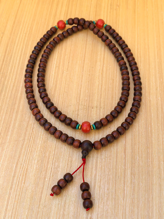 Mala 108 Grani in Legno di Sandalo Rosso con Perline in Diaspro Rosso