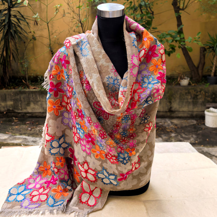 Sciarpa di Lana Ricamato