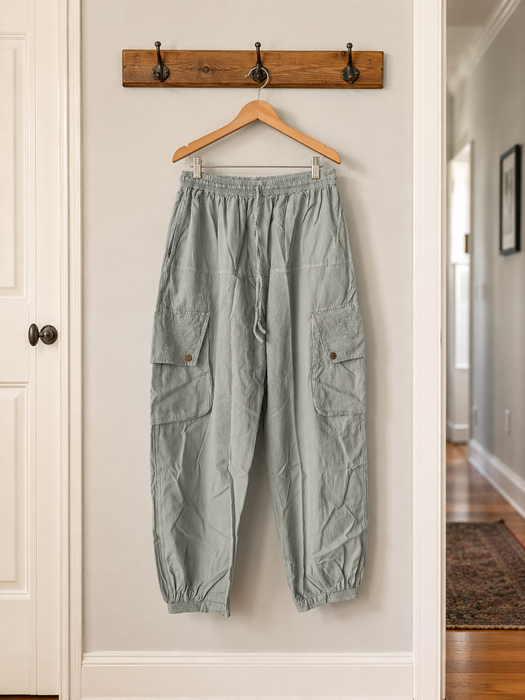 Men's aqua cargo trousers