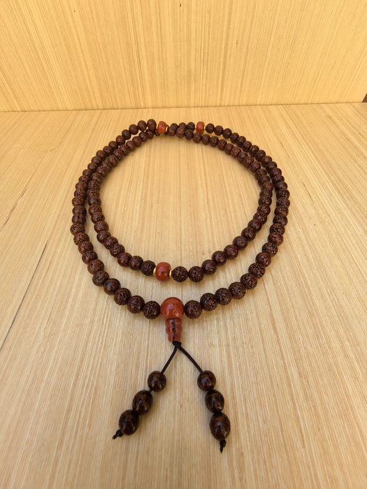 Mala Rudraksha 108 Grani con Guru in Diaspro Rosso
