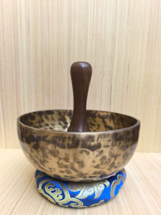 Campana tibetana Thadopati