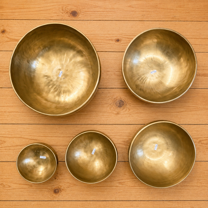 Campane Tibetane dei Cinque Buddha della Saggezza – Kit Professionale di 5 Campane Chakra Tibetane