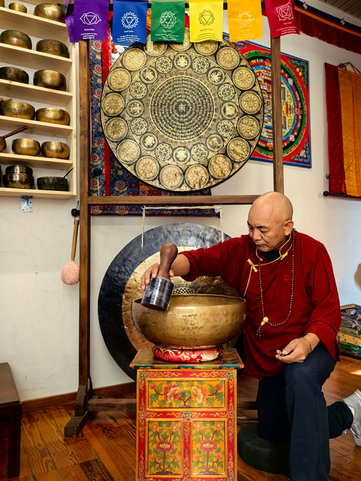 Campana tibetana gigante per trattamenti sonori e meditazione