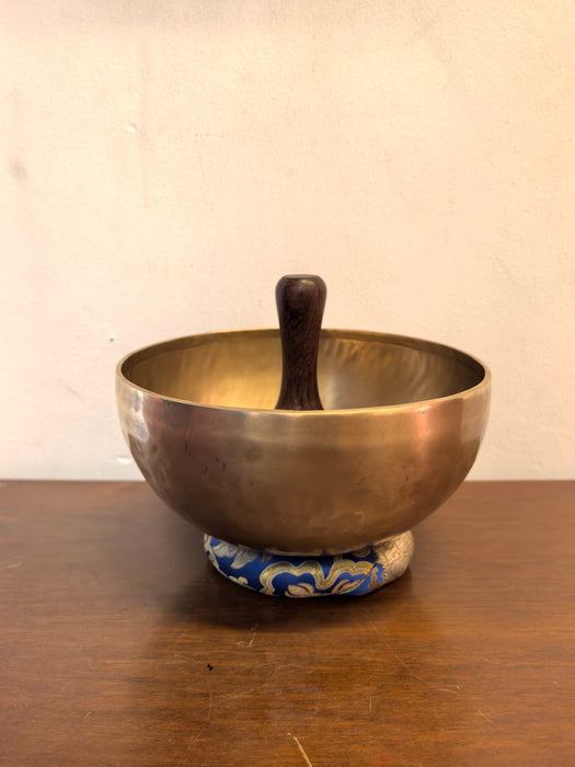 Campana tibetana Thadopati