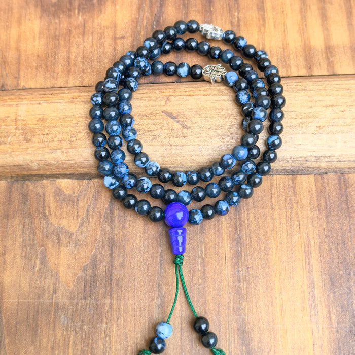 Mala in Sodalite