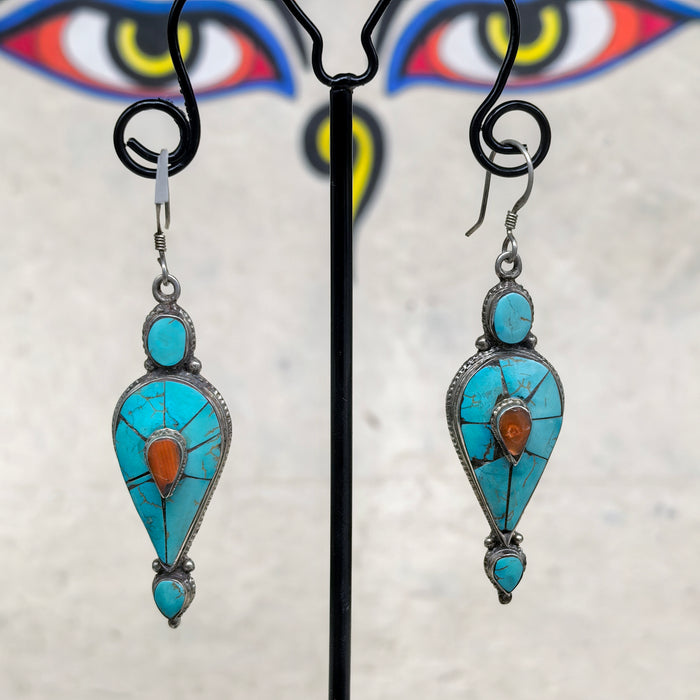 Orecchini Tibetani in argento con turchese e corallo
