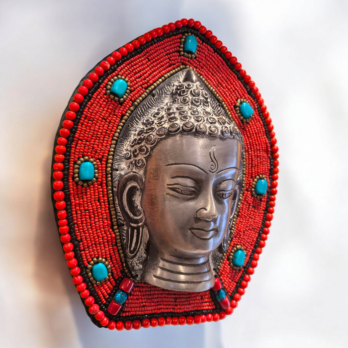 Testa di Buddha. Sculture decorative da parete