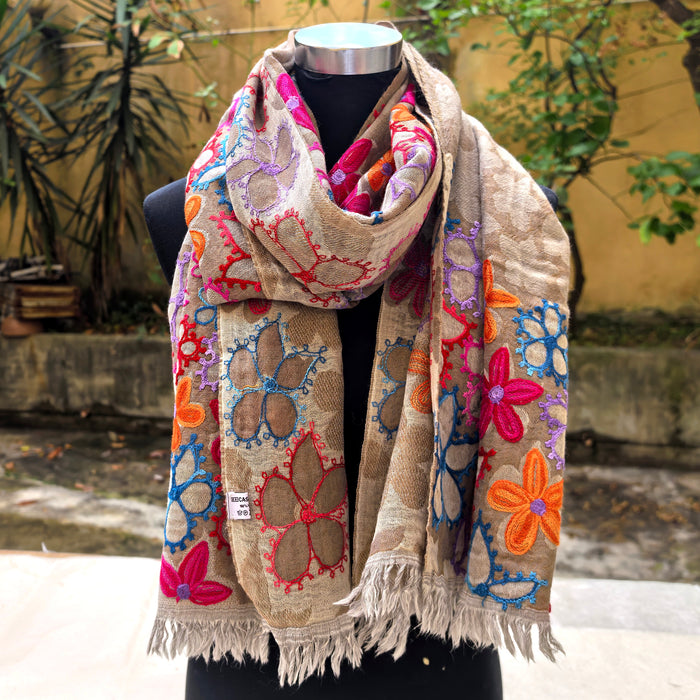 Sciarpa di Lana Ricamato