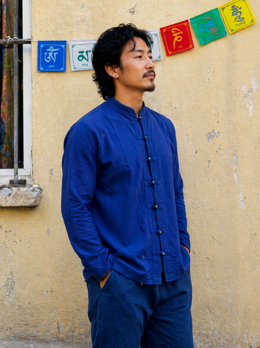 Navy blue long-sleeved Korean collar shirt