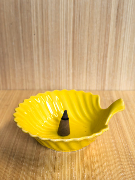 Portaincenso in ceramica per palo Santo, salvia bianca e coni