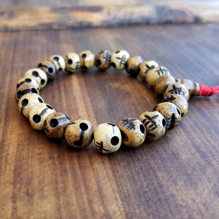 Bracciale con teschio