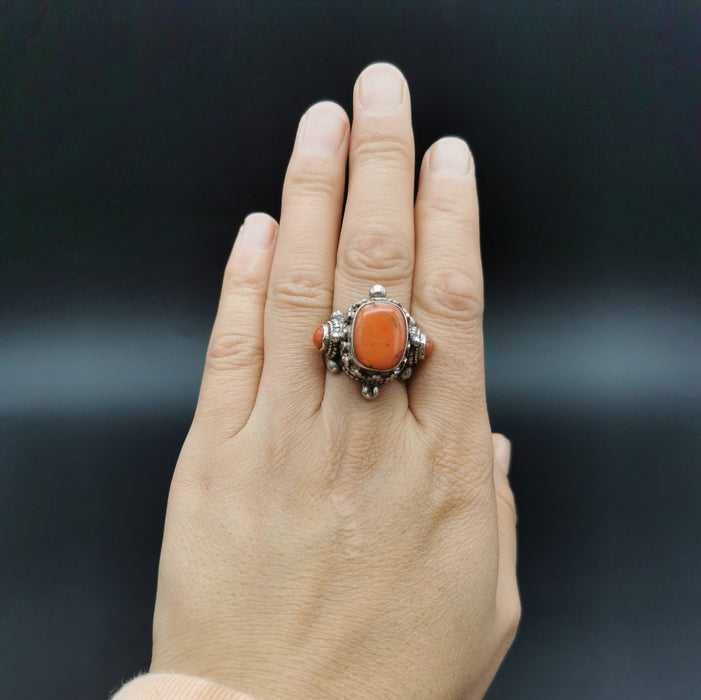 Anello tibetana