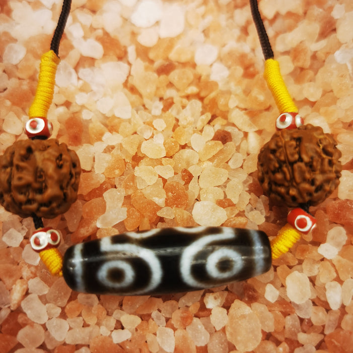 collana tibetana con 7occhi  dzi e rudra