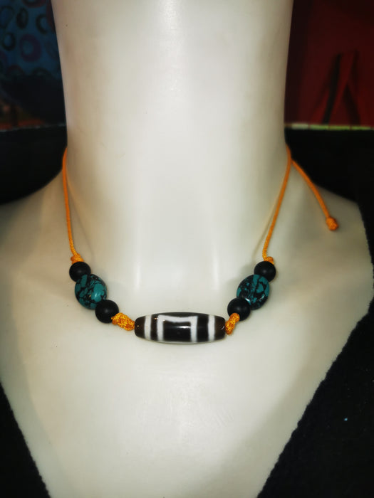collana tibetana con dzi cielo terra e turchese ,onice